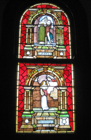, This stained glass window, by an unknown maker, is a good example of the emphasis on beauty and craft in Federation-era architecture. It is located in the stairwell of the two-storey house at 8 Wulworra Avenue, Cremorne. Photograph by Ian Hoskins, 2013.